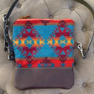Crossbody bag